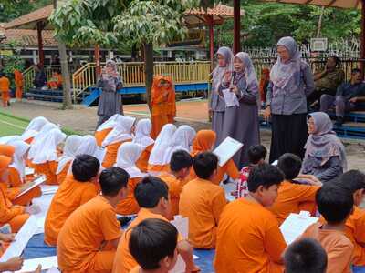 Dari Organisasi hingga Ekstrakurikuler: Sisi Lain Sekolah yang Tak Kalah Penting