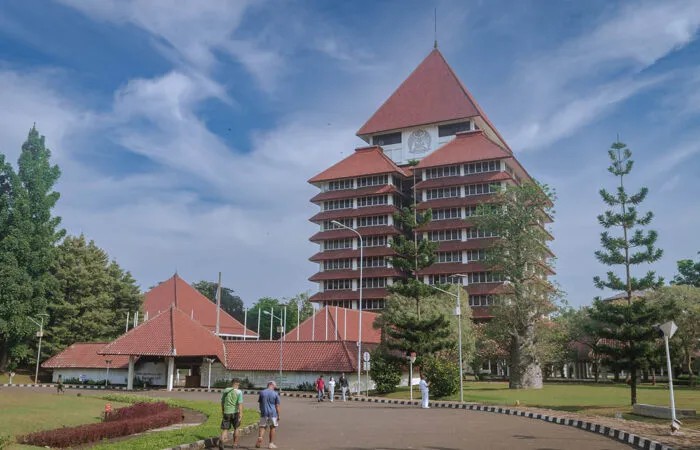 Strategi Sukses Masuk FKUI dengan Teknik Belajar yang Tepat