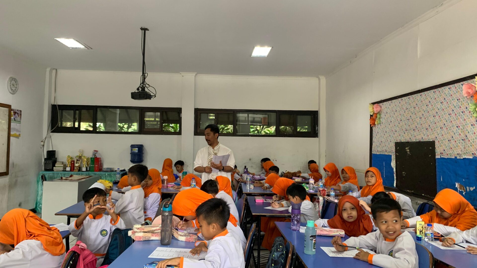 Inovasi Keamanan di SMA Islam Al Masoem Bandung: Menjamin Keselamatan Siswa