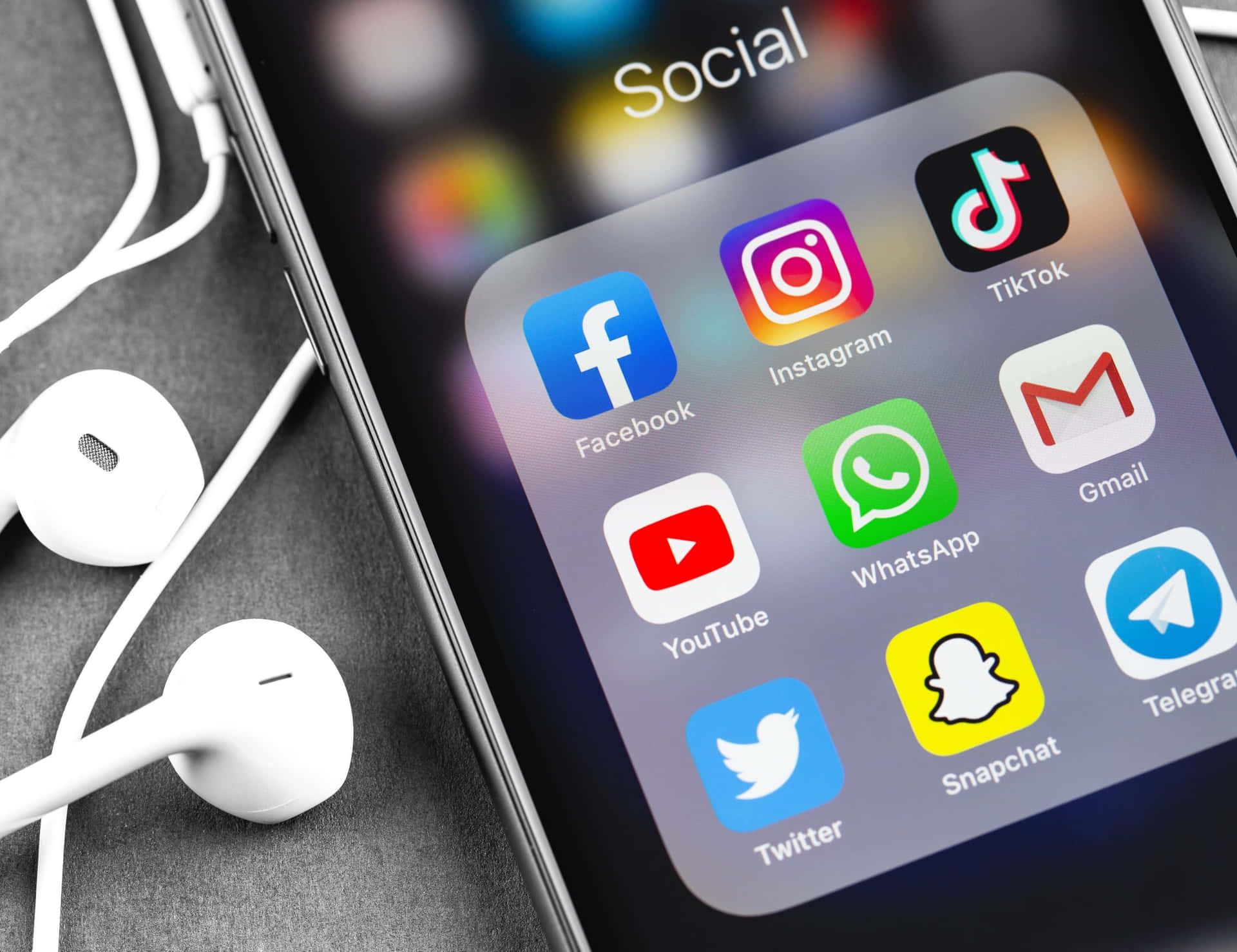 Kontenmu Layak Viral! Optimalkan Potensi dengan Cara yang Tepat