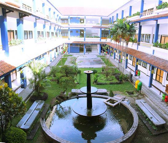 SMA Boarding School Al Masoem Bandung: Unggul dalam Menyediakan Pendidikan Berkualitas