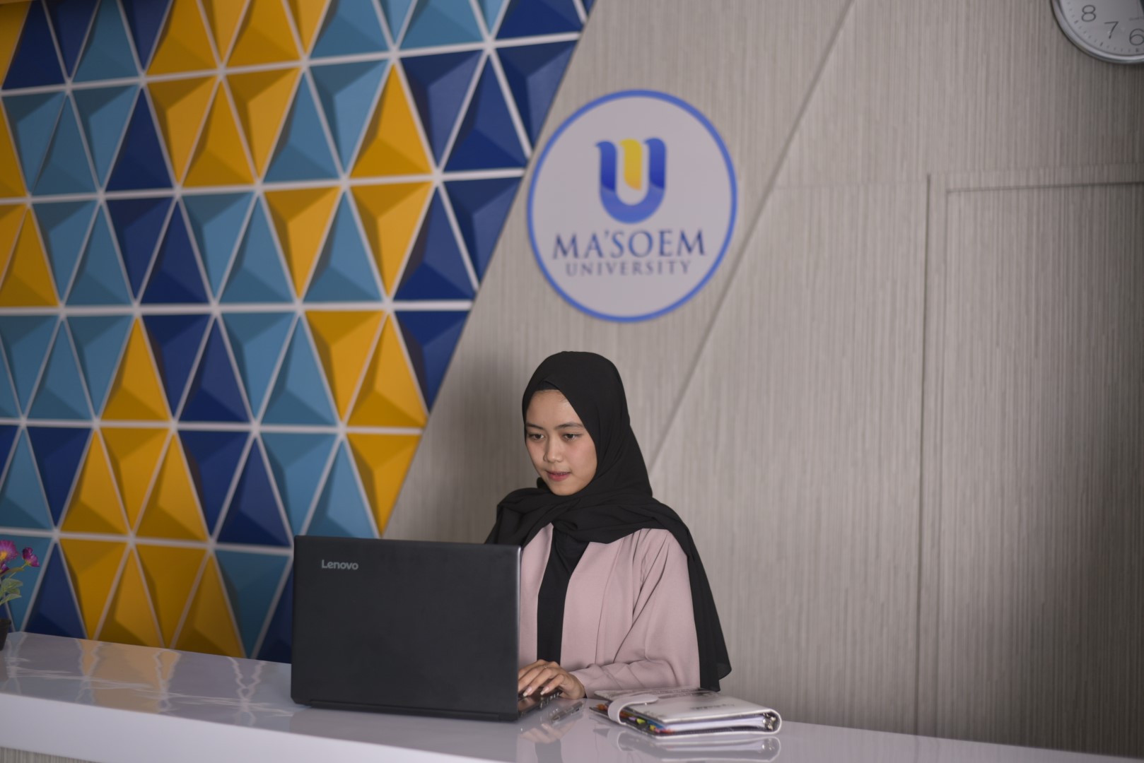 Bingung Cari Kampus di Bandung? Yuk, Lihat Pilihan Swasta yang Seru!